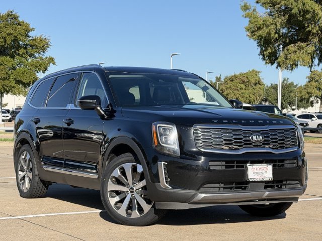 Used 2021 Kia Telluride EX w/ EX Premium Package FWD image 2