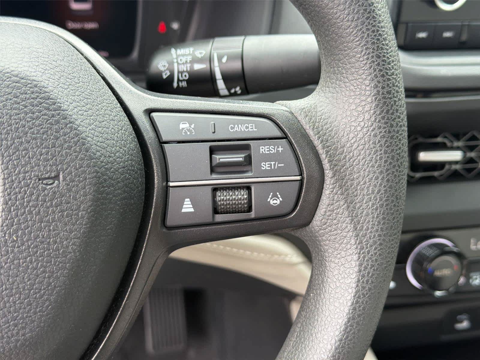Used 2023 Honda Accord EX image 34