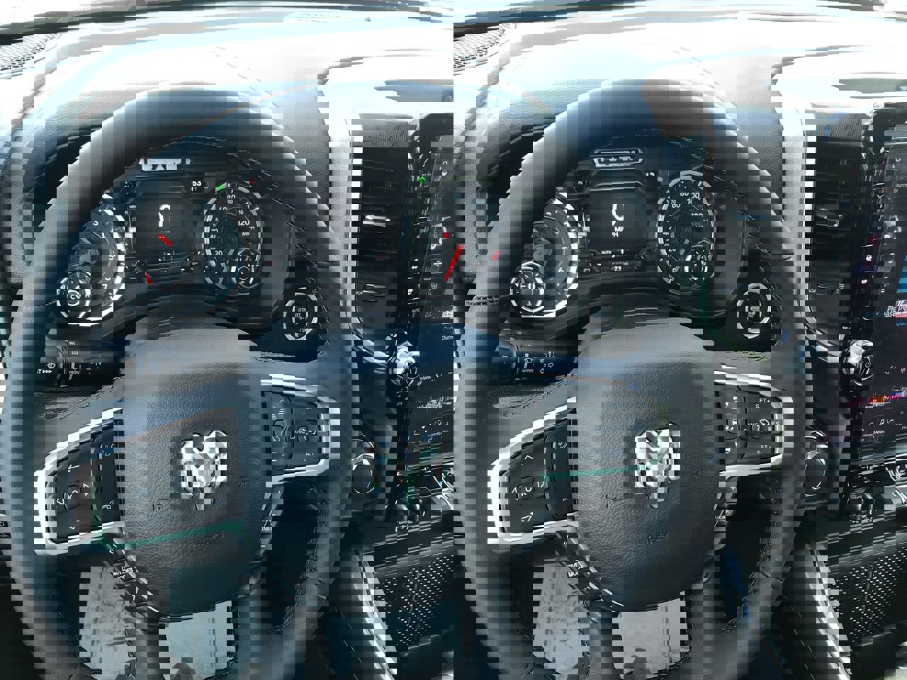 New 2026 RAM 1500 4x4 Crew Cab image 23