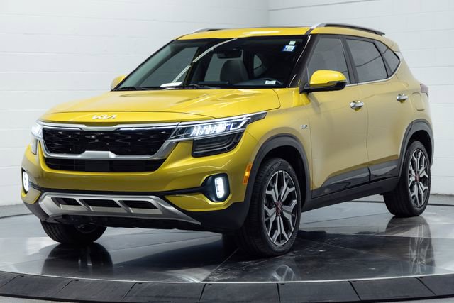Used 2023 Kia Seltos SX w/ SX Sunroof Package image 6