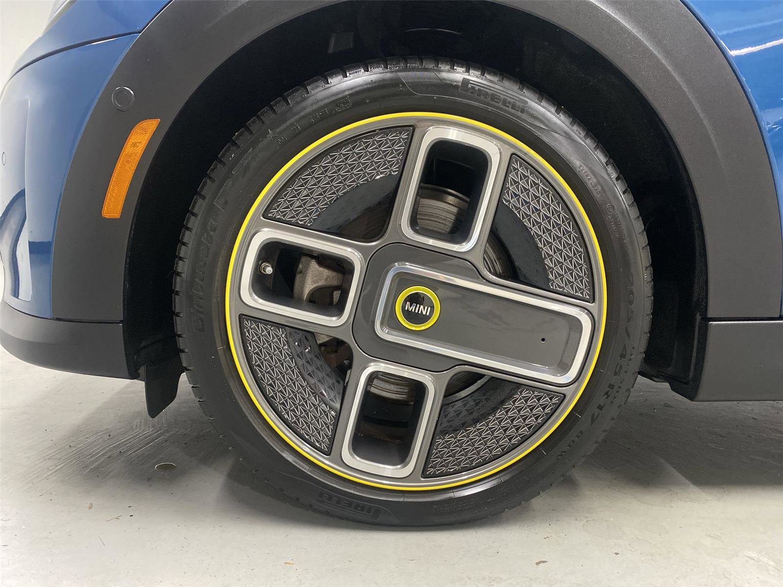 Certified 2024 MINI Cooper SE FWD image 23