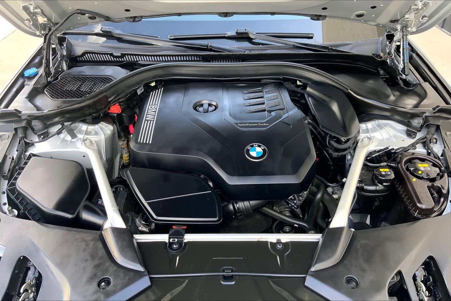 Used 2021 BMW 530i w/ Premium Package RWD image 27
