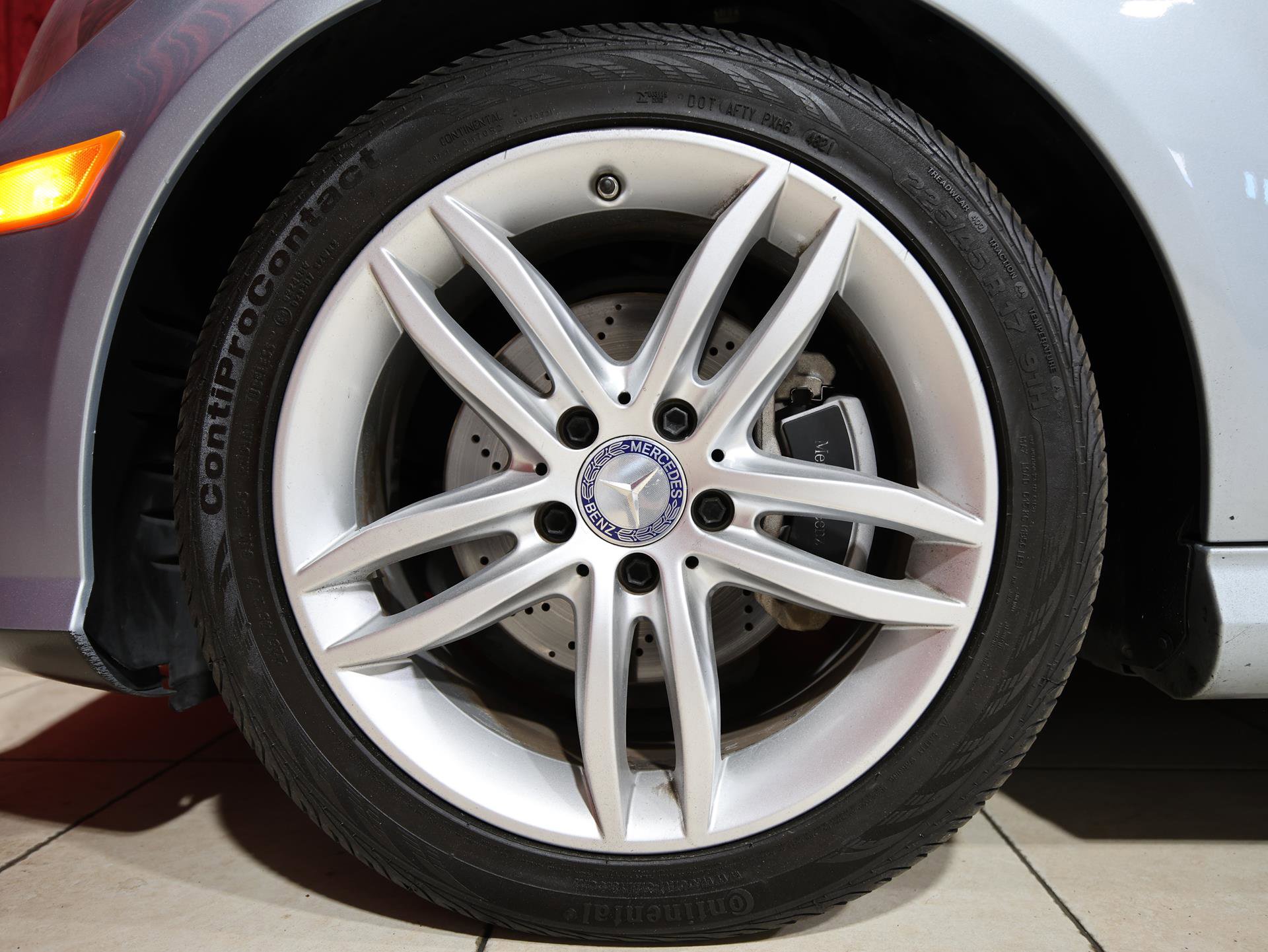 Used 2014 Mercedes-Benz C 250 Sedan image 7