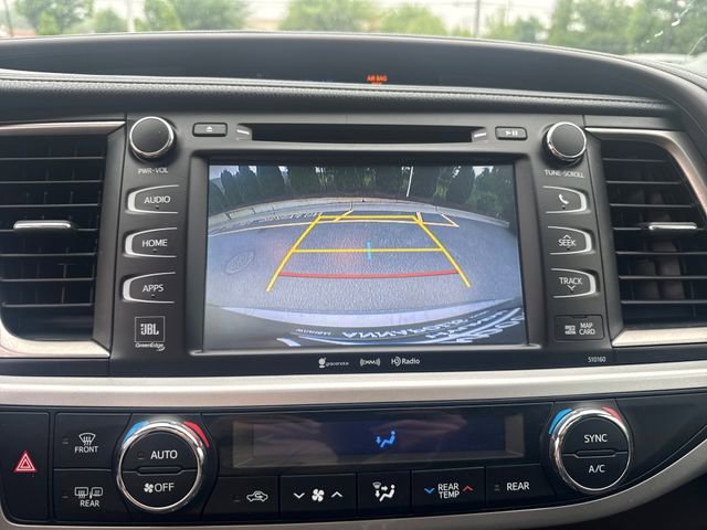 Used 2016 Toyota Highlander Limited AWD/4WD image 20