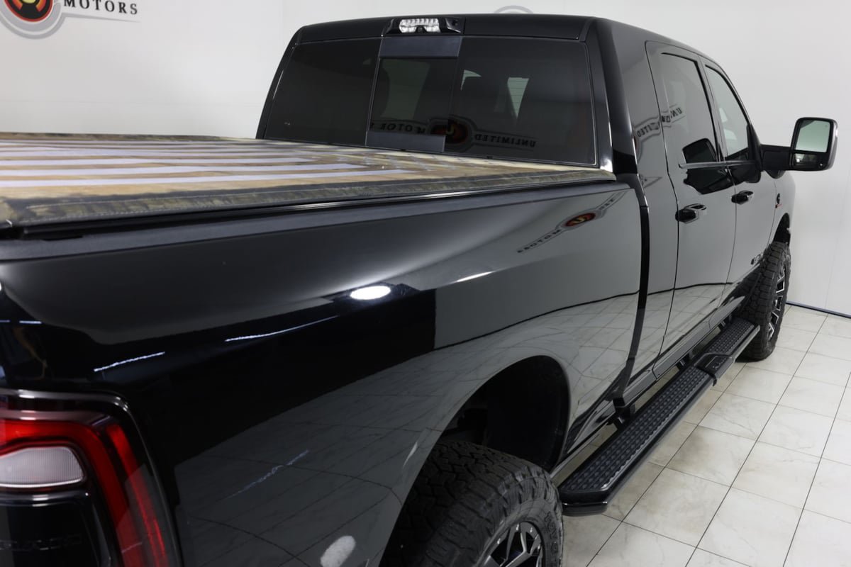 Used 2024 RAM 2500 Laramie w/ Night Edition AWD/4WD image 44