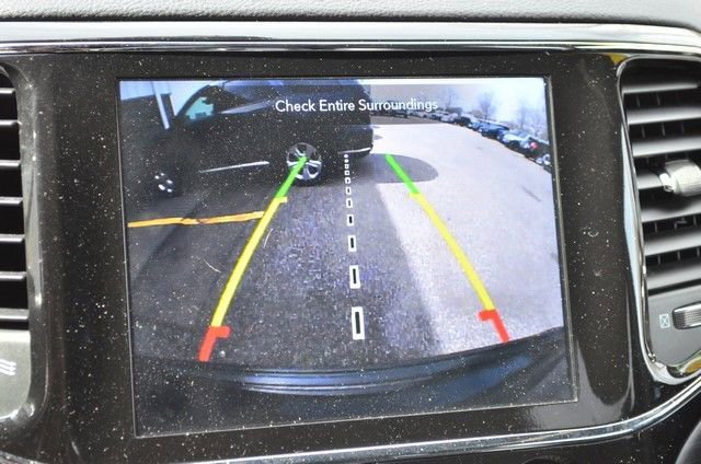 Used 2020 Jeep Grand Cherokee Altitude image 32