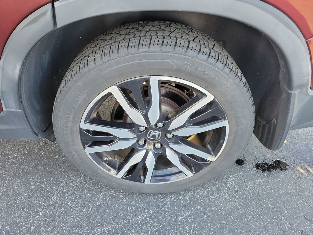 Used 2020 Honda Pilot Touring image 15