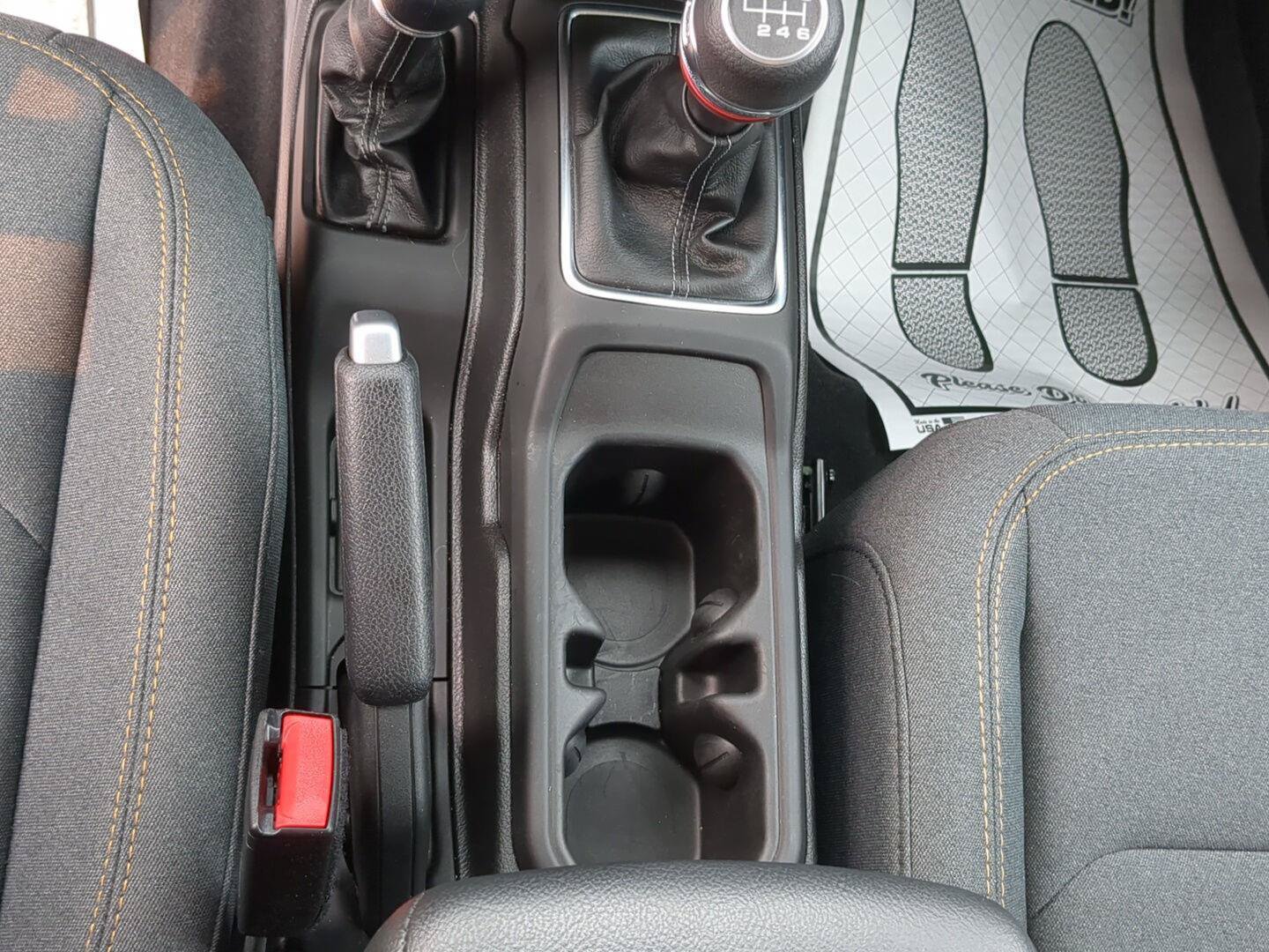 Used 2025 Jeep Wrangler Sport AWD/4WD image 16