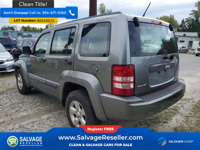 Used 2012 Jeep Liberty Sport image 4