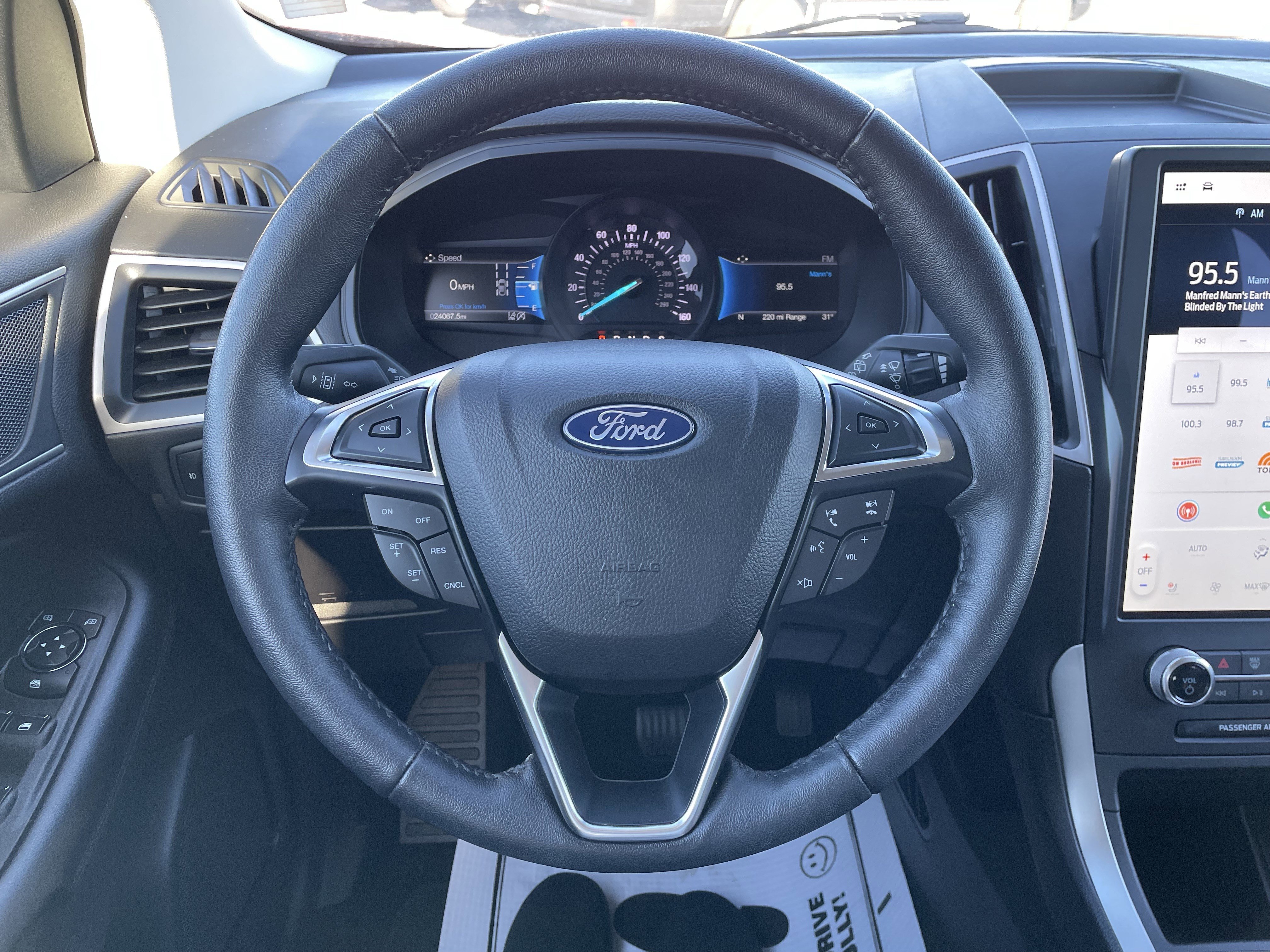 Used 2022 Ford Edge SEL w/ Convenience Package image 20