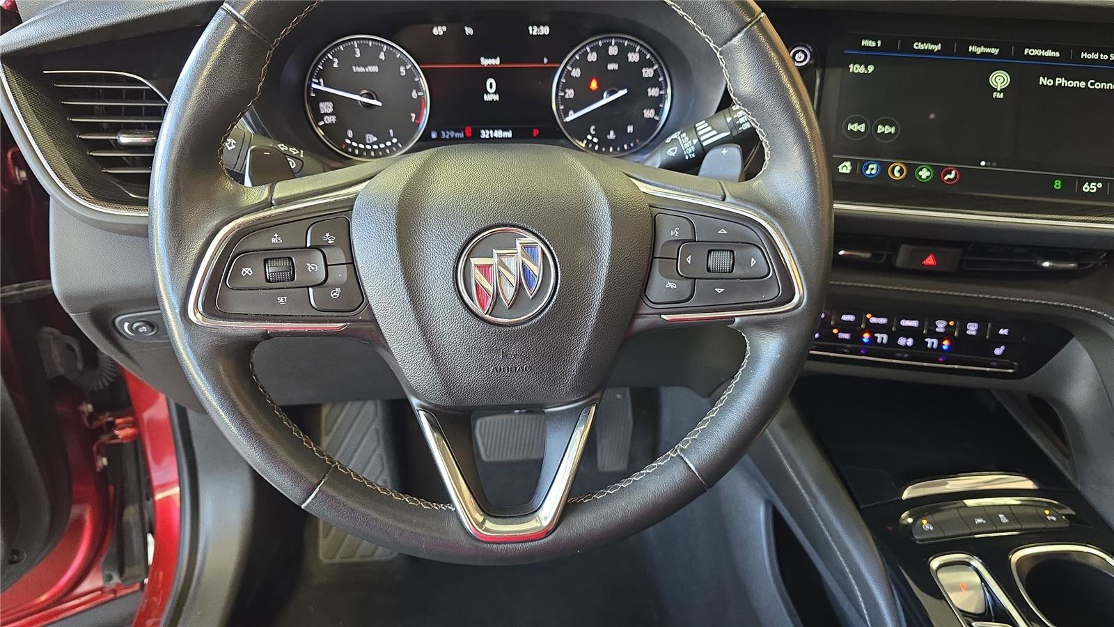 Used 2022 Buick Envision Essence w/ Safety Package image 27