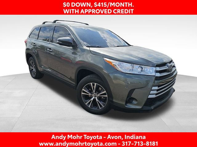 Used 2017 Toyota Highlander LE FWD image 1