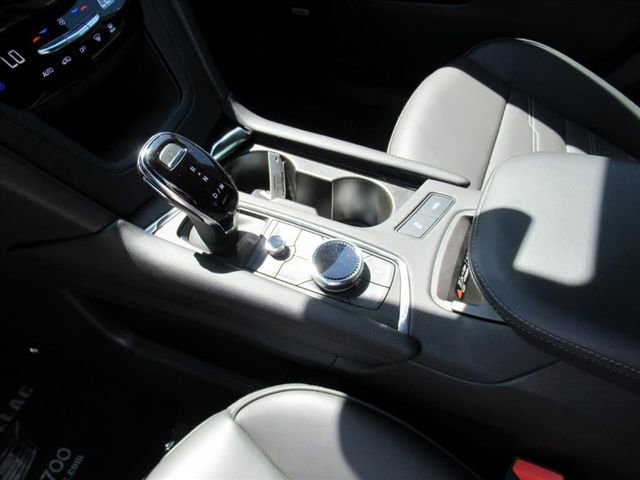 Certified 2024 Cadillac XT6 Sport w/ Platinum Package image 19
