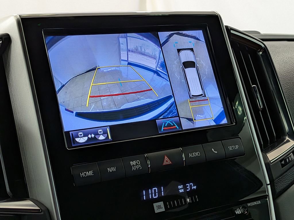 Used 2021 Toyota Land Cruiser image 22