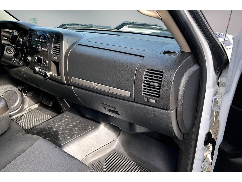 Used 2011 Chevrolet Silverado 3500 LT w/ Interior Plus Package image 23
