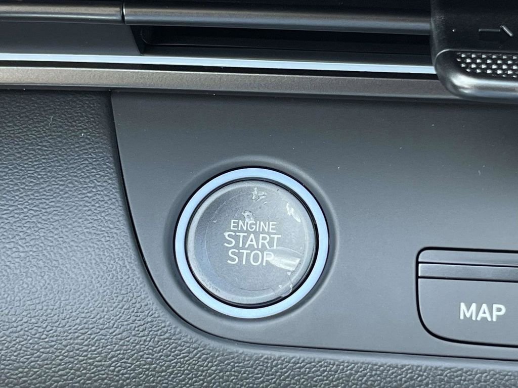 New 2026 Hyundai Elantra N FWD image 25