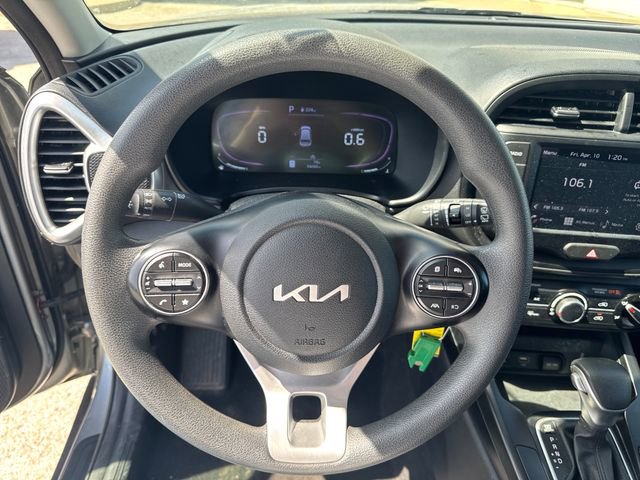 Used 2024 Kia Soul LX w/ Option Group 015 image 13