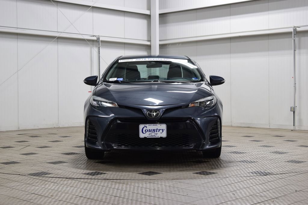 Used 2018 Toyota Corolla SE image 2