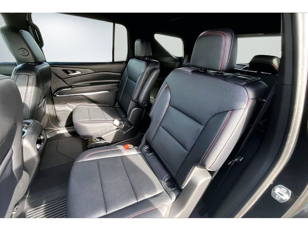 Used 2024 Chevrolet Traverse Z71 w/ LPO, Floor Liner Package image 19