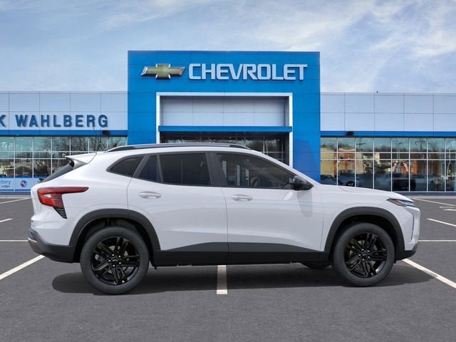 New 2026 Chevrolet Trax ACTIV w/ Sunroof Package FWD image 5