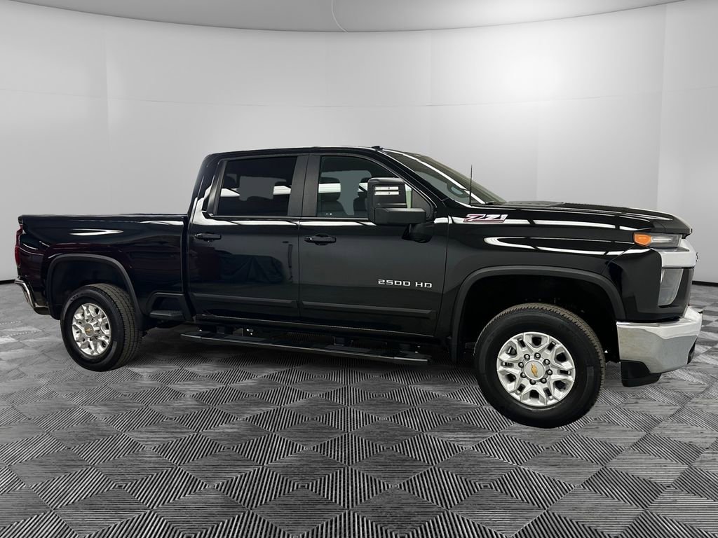 Used 2021 Chevrolet Silverado 2500 LT w/ Convenience Package AWD/4WD image 6