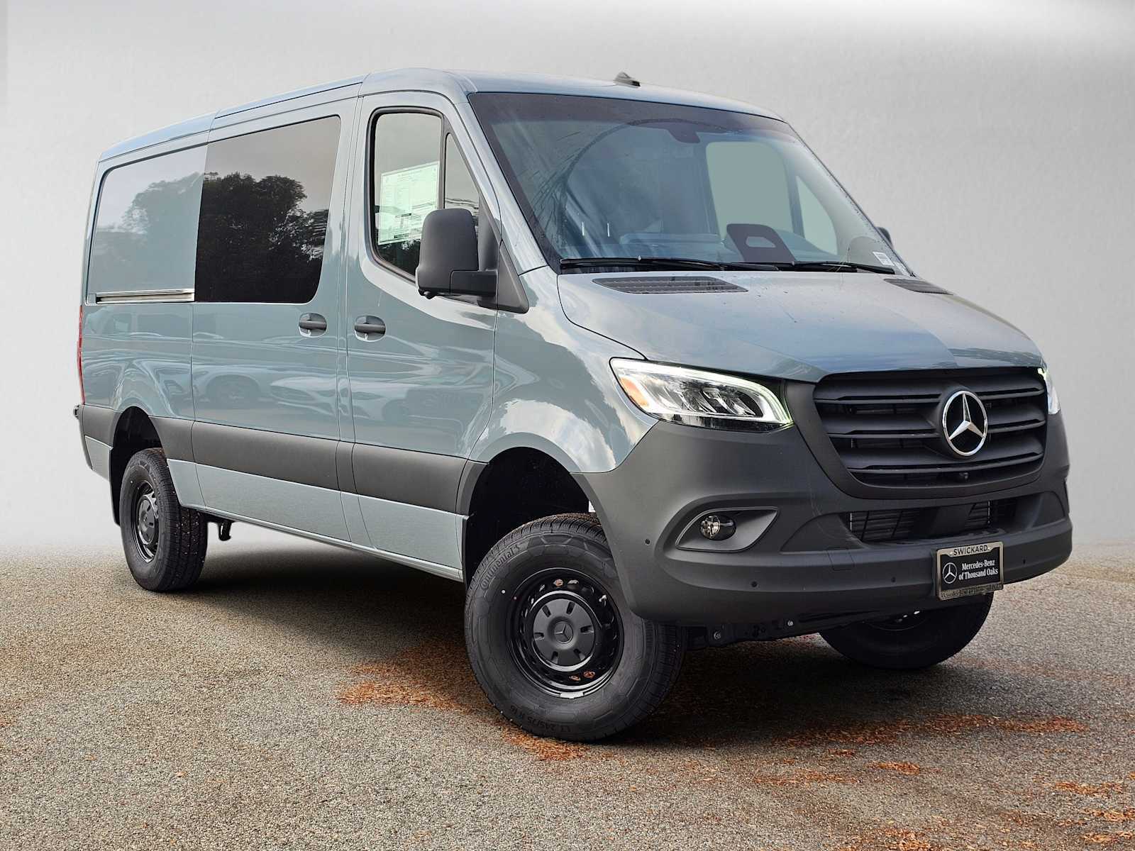 New 2026 Mercedes-Benz Sprinter 2500 image 2