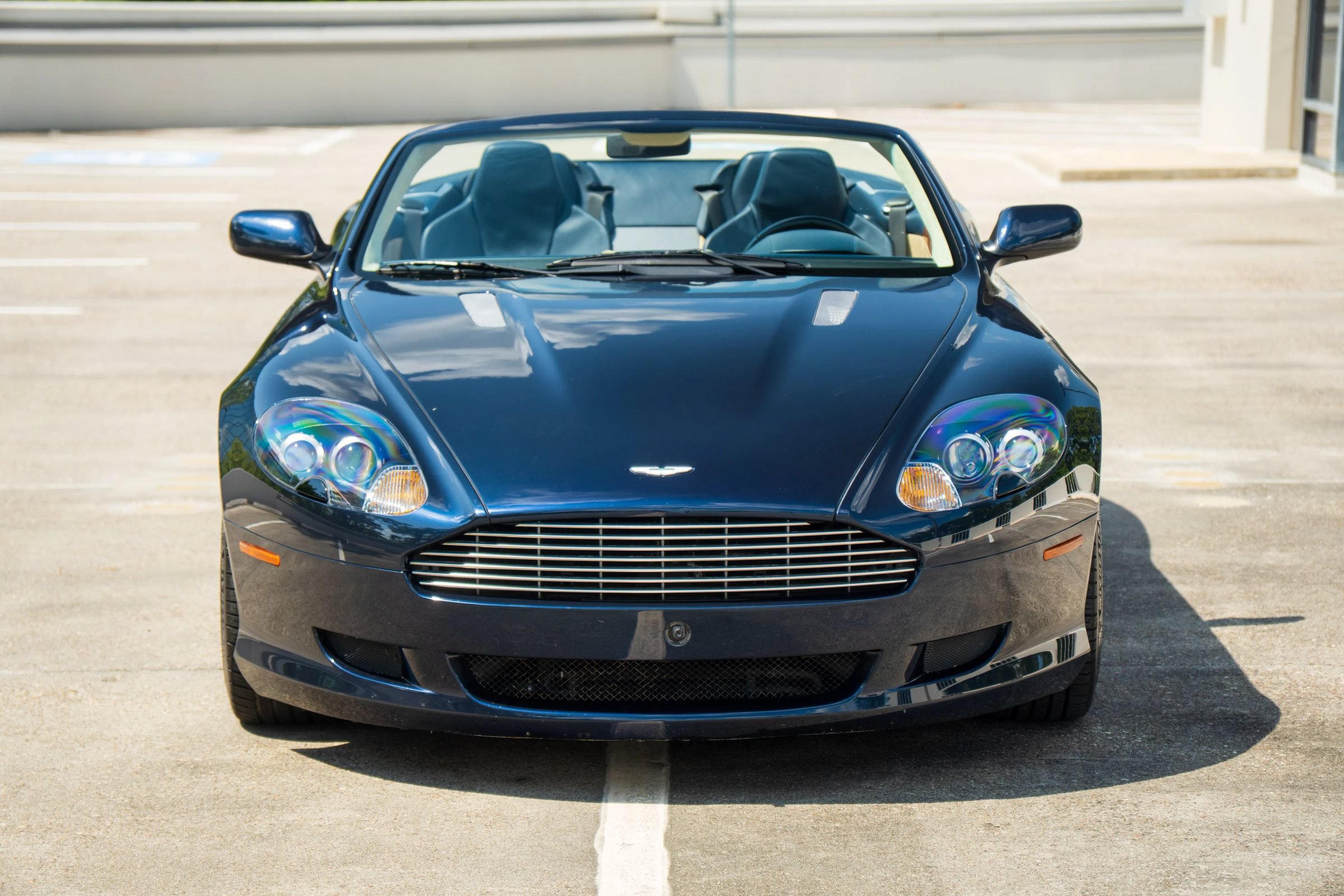 Used 2006 Aston Martin DB9 Volante RWD image 3
