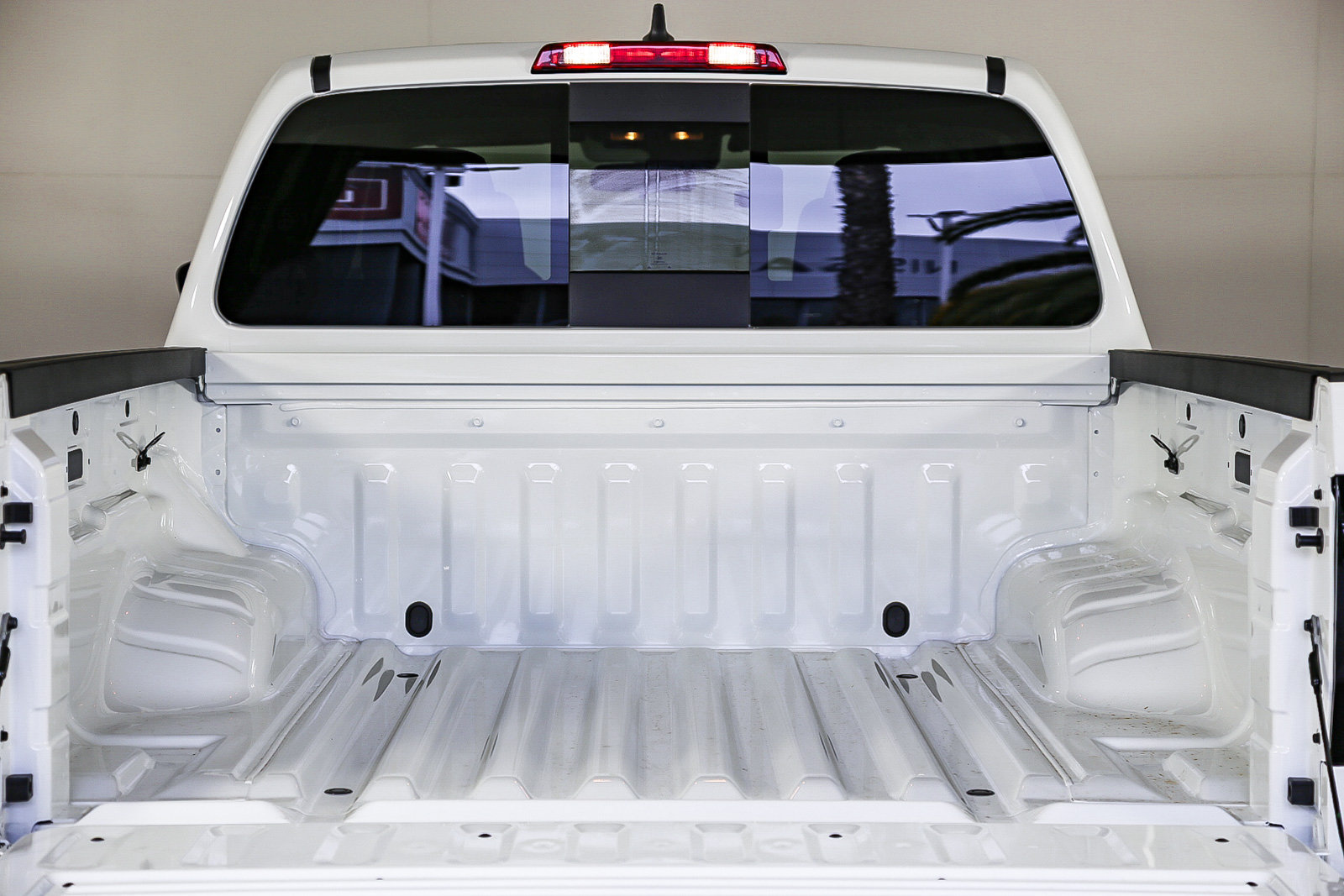 New 2025 Nissan Frontier SV RWD image 11