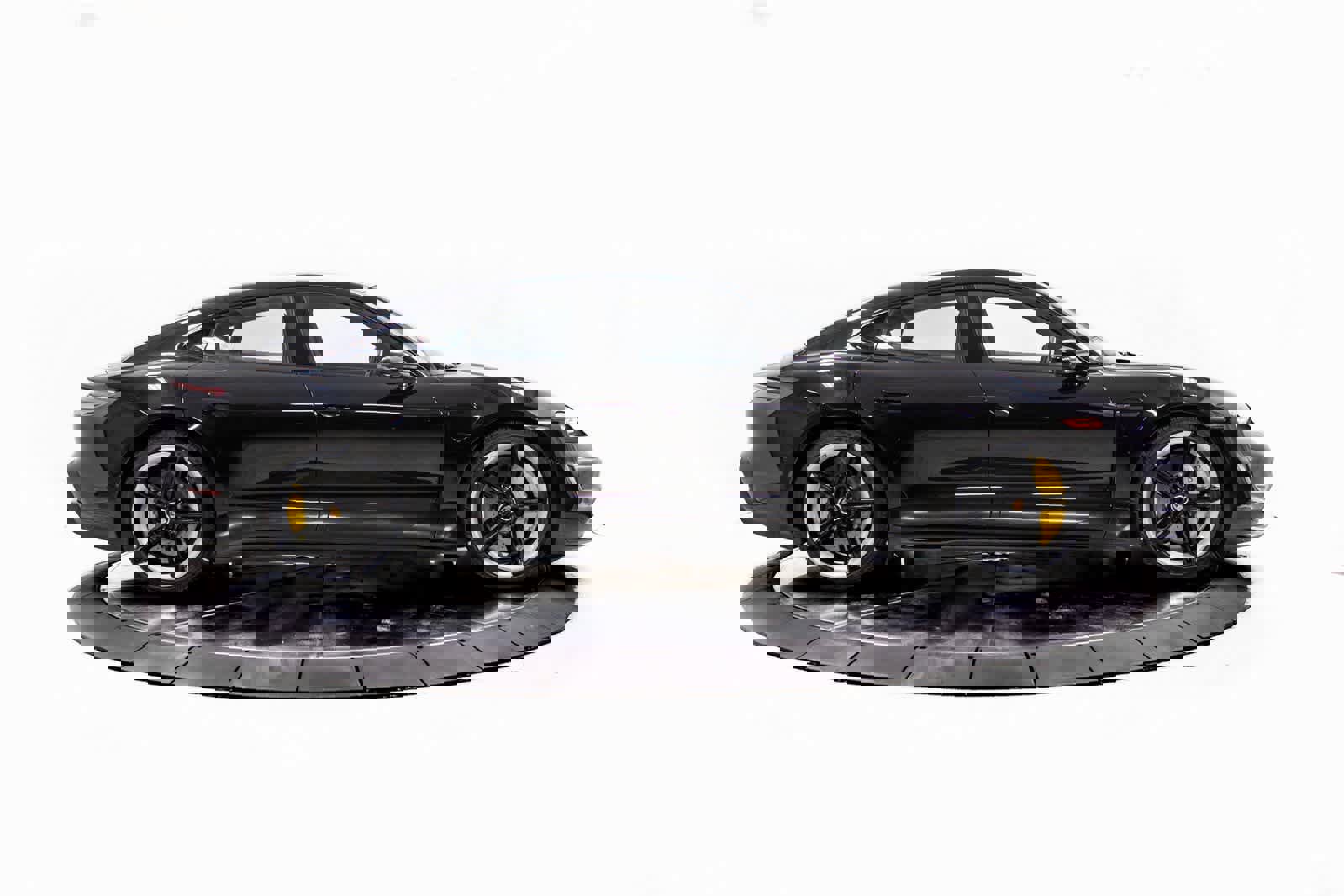 Certified 2020 Porsche Taycan Turbo S image 8