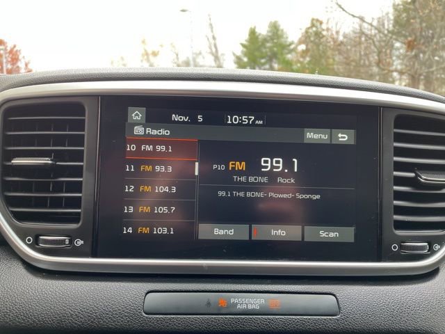 Used 2021 Kia Sportage LX image 22