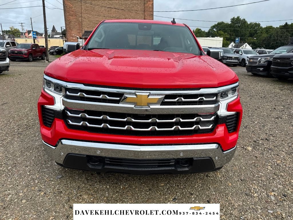 Used 2024 Chevrolet Silverado 1500 LT AWD/4WD image 8