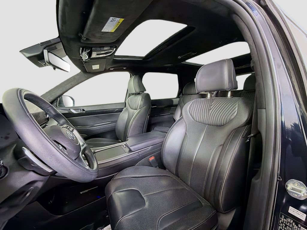 Used 2024 Hyundai Palisade Calligraphy image 13