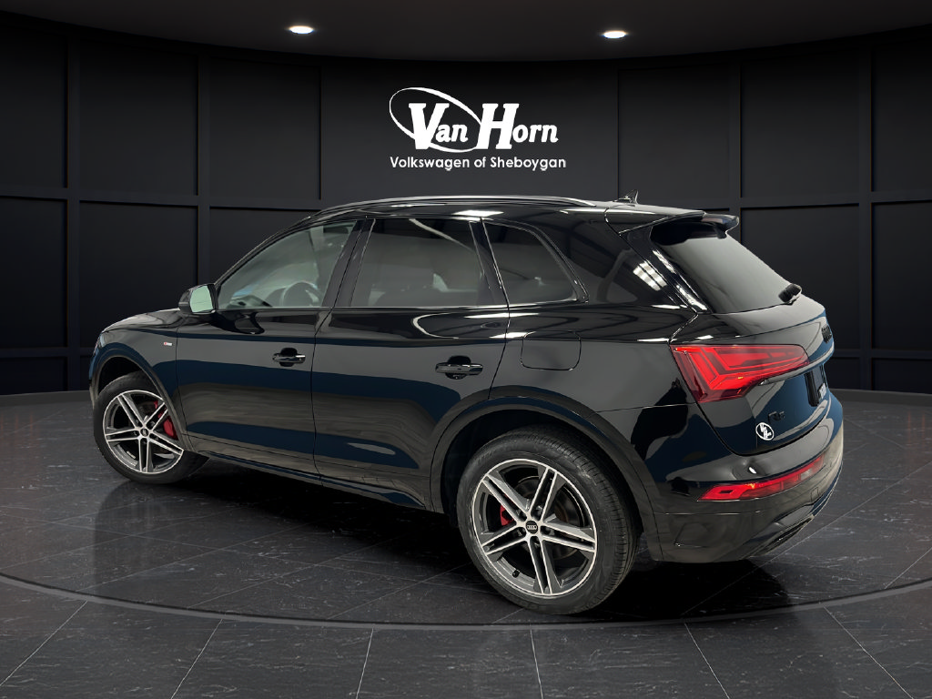 Used 2024 Audi Q5 e Premium Plus w/ Premium Plus Package AWD/4WD image 5