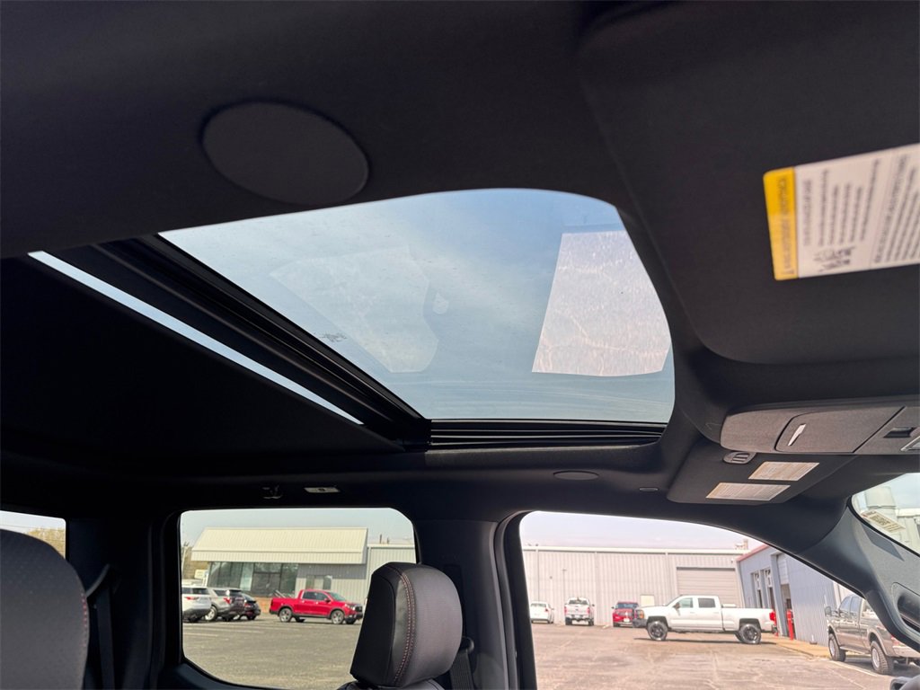 New 2025 Ford F150 Lariat w/ Equipment Group 502A High image 16