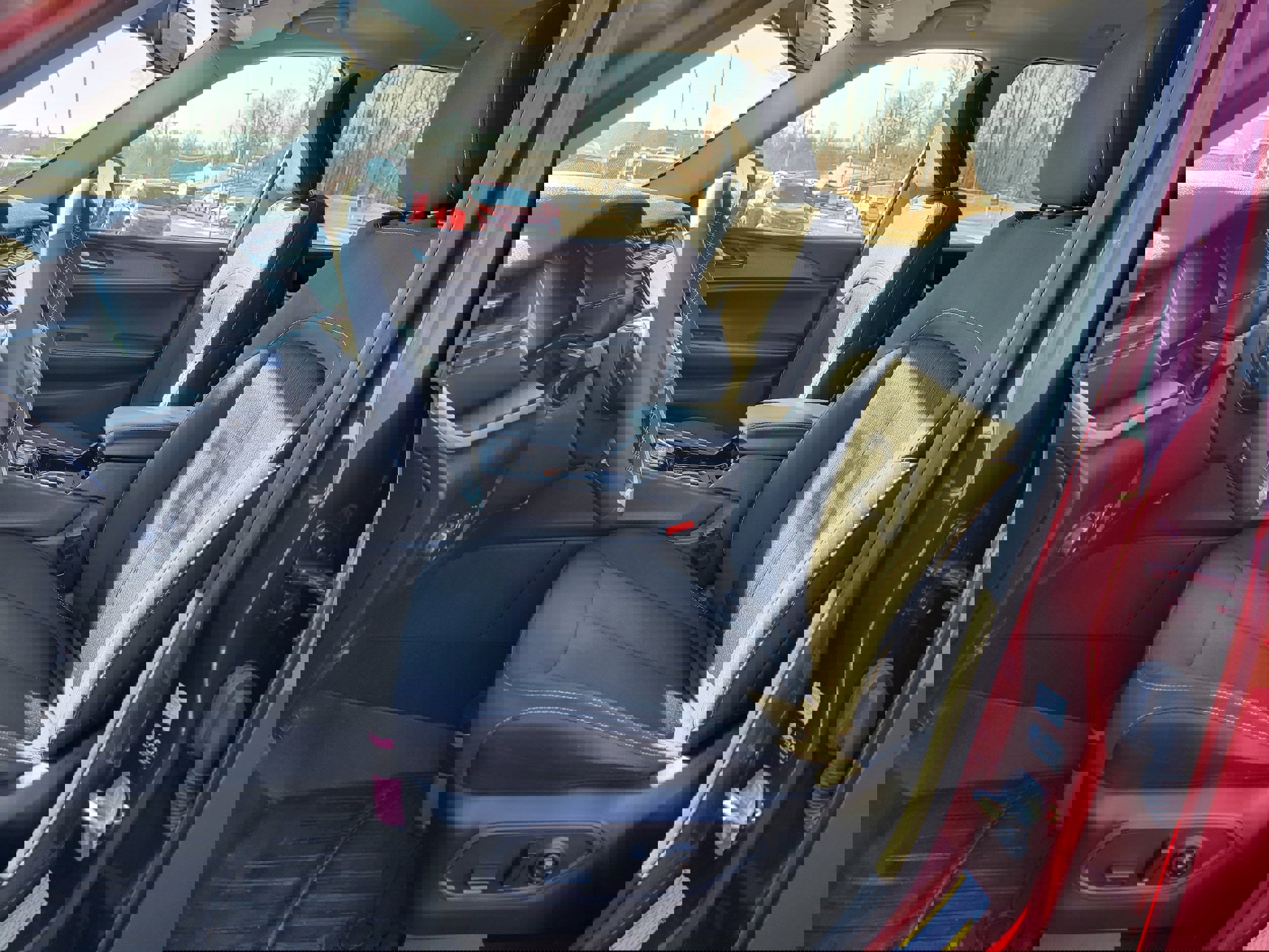 Used 2023 Jeep Grand Cherokee Laredo w/ Luxury Tech Group I image 25