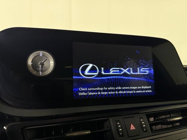 Certified 2022 Lexus ES 300h w/ Premium Package FWD image 23