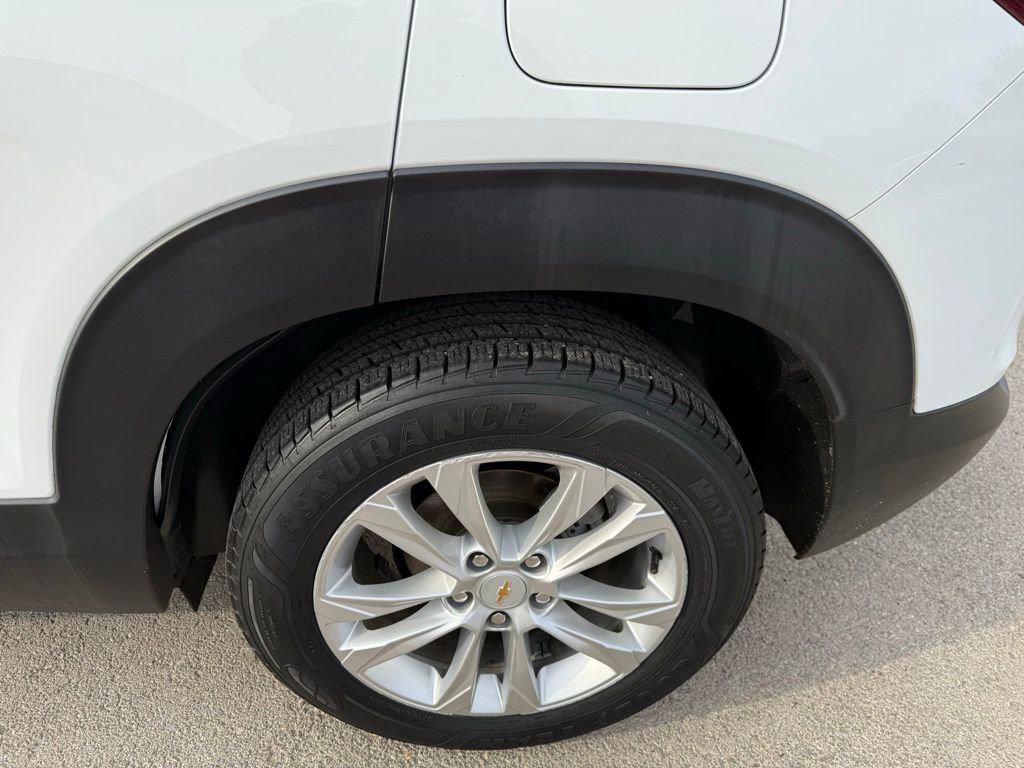 Used 2023 Chevrolet TrailBlazer LS image 9