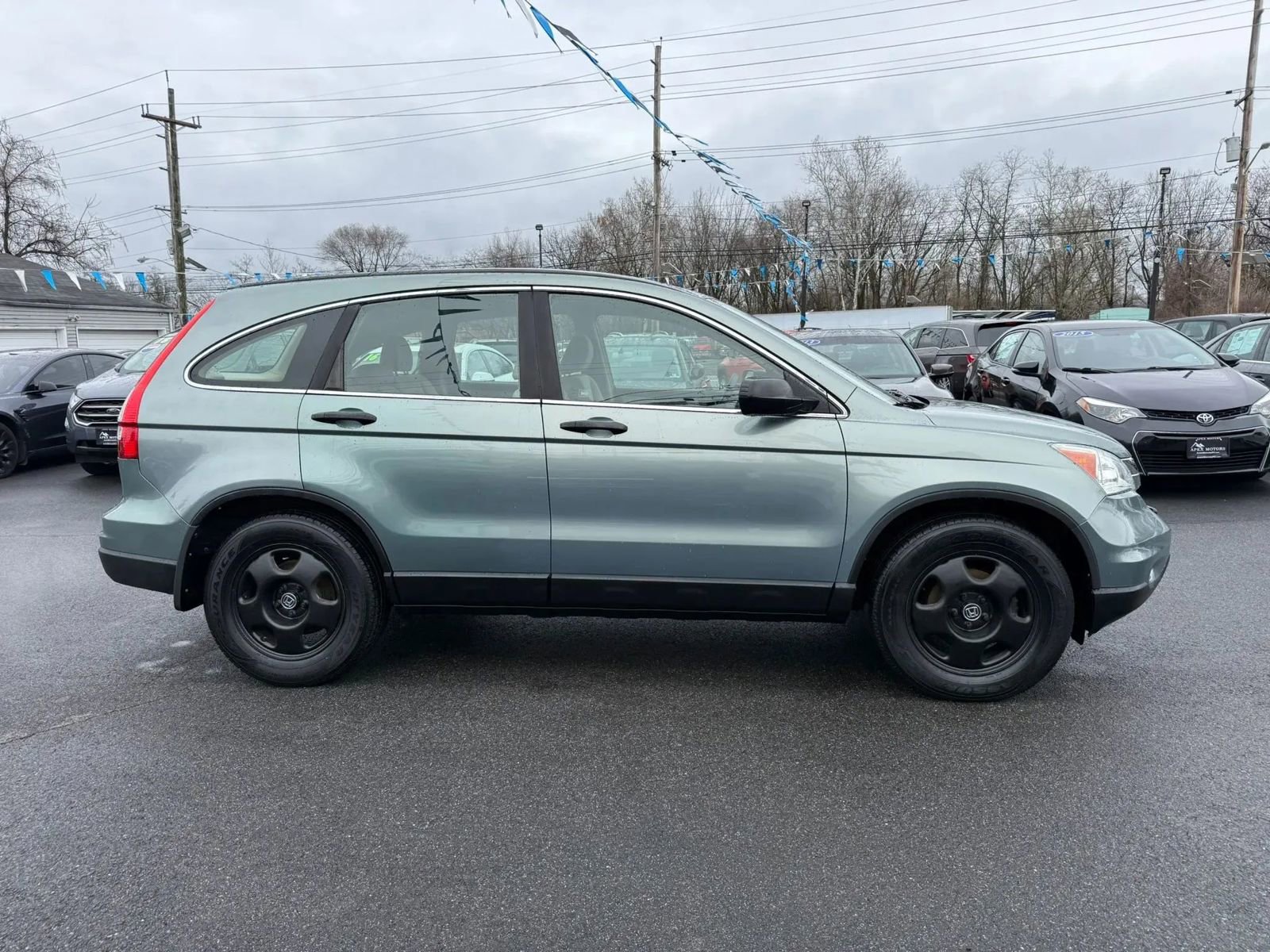 Used 2011 Honda CR-V LX image 12