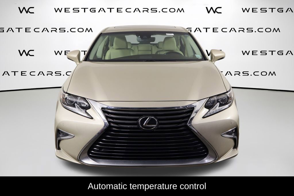 Used 2018 Lexus ES 350 w/ Navigation System Package image 2