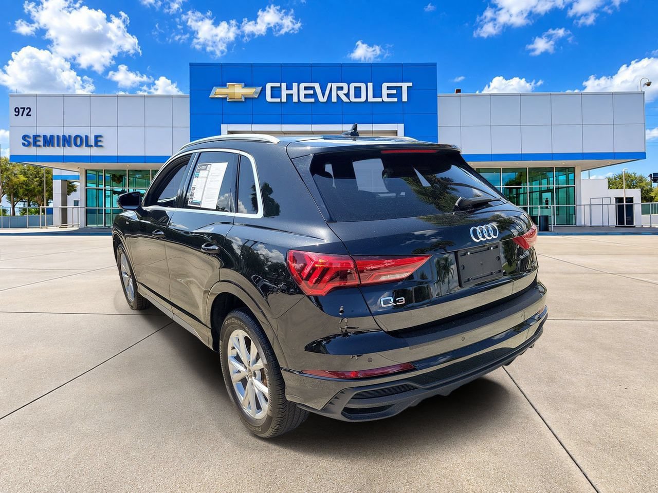 Used 2025 Audi Q3 2.0T Premium AWD/4WD image 4