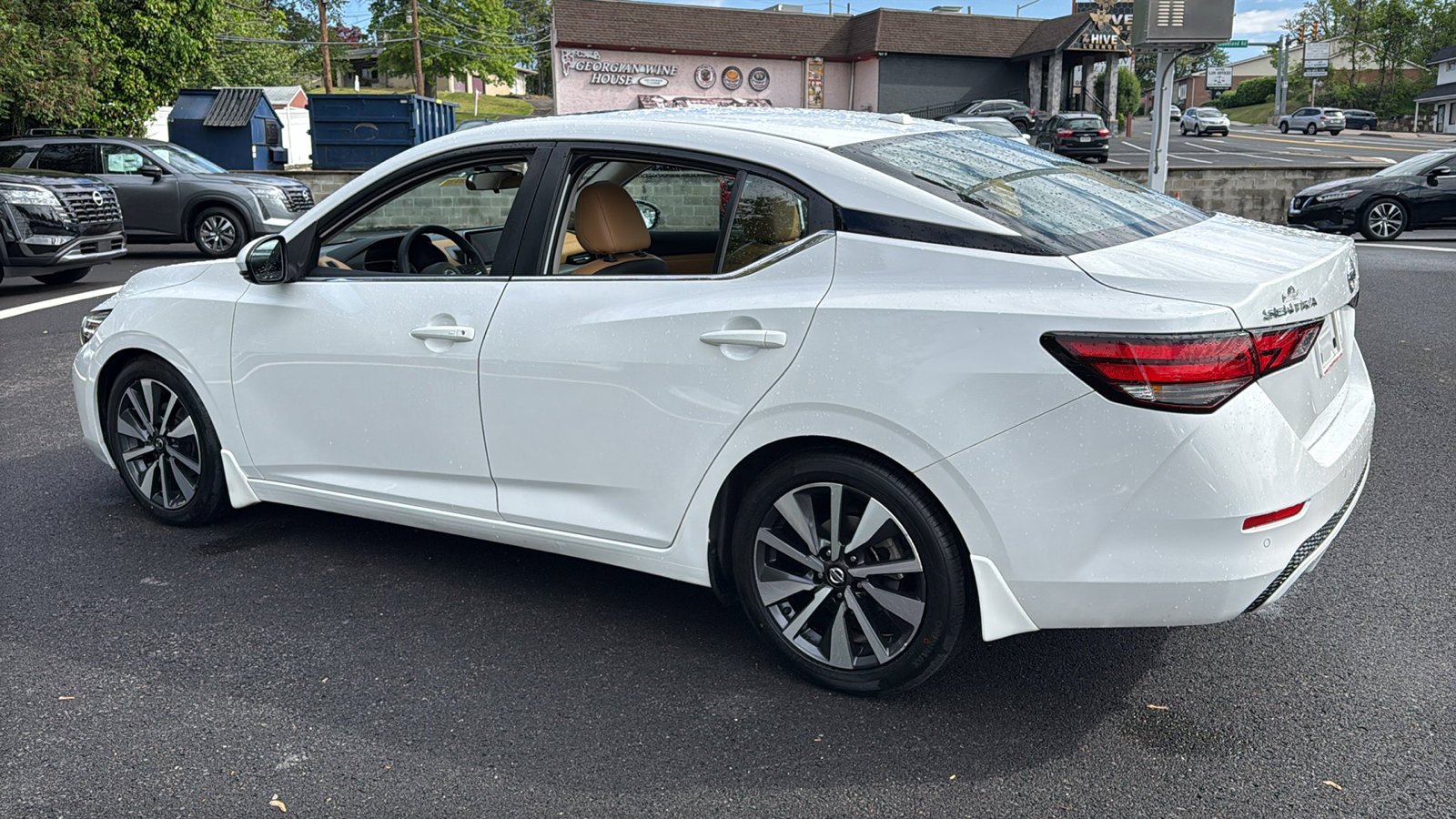 Used 2020 Nissan Sentra SV w/ SV Premium Package FWD image 23
