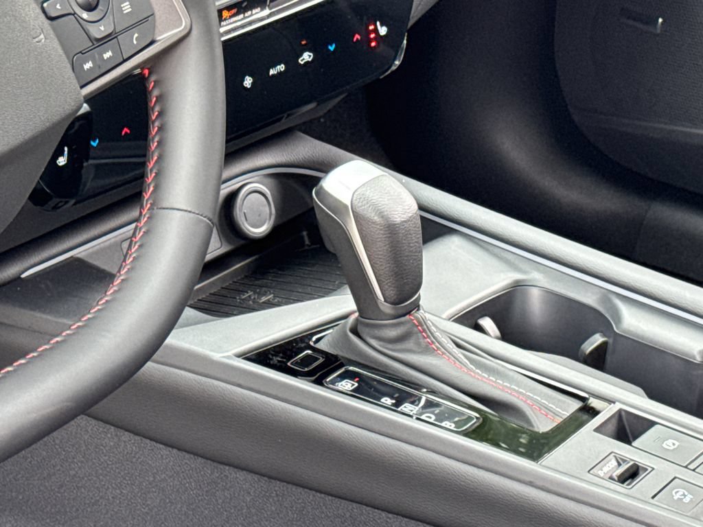 New 2026 Nissan Sentra SR w/ SR Premium Package FWD image 16