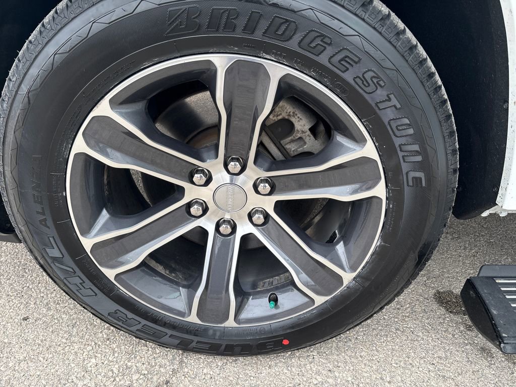 Used 2023 Jeep Grand Wagoneer L 4WD image 27