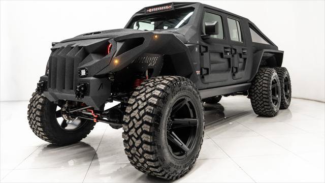 Used 2025 Jeep Gladiator Sport image 10