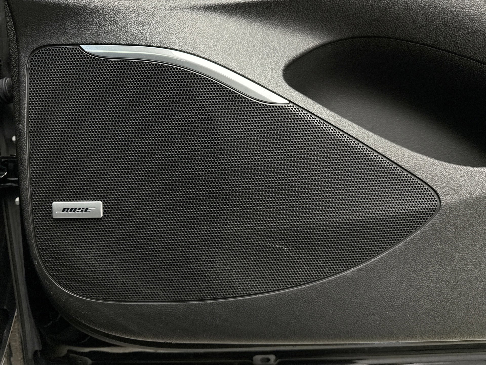 Used 2022 Buick Enclave Avenir w/ Avenir Technology Package image 17