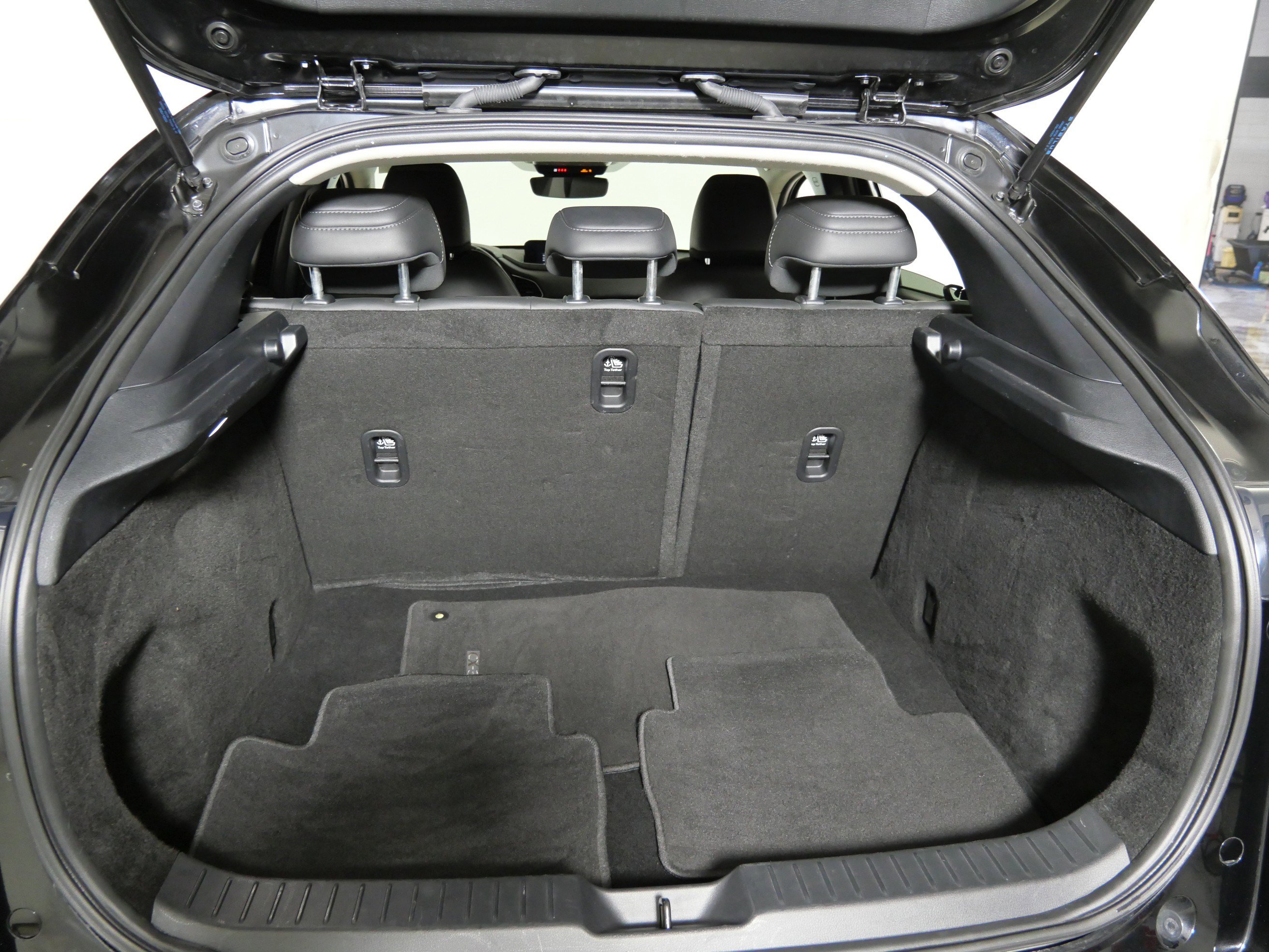 Certified 2025 MAZDA CX-30 AWD 2.5 S w/ Select Sport Pkg image 18