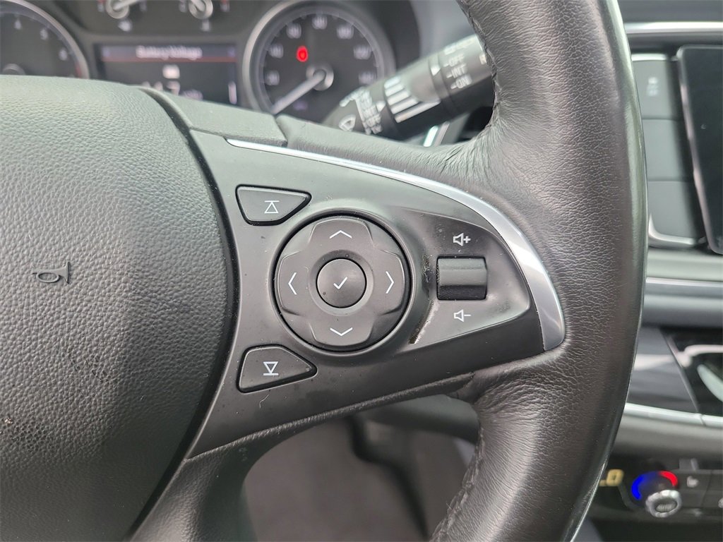 Used 2021 Buick Enclave Essence w/ Sound and Sites Package image 29