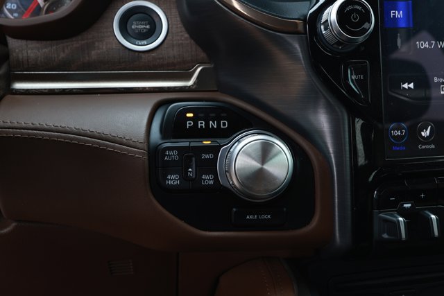 Used 2019 RAM 1500 Limited AWD/4WD image 17