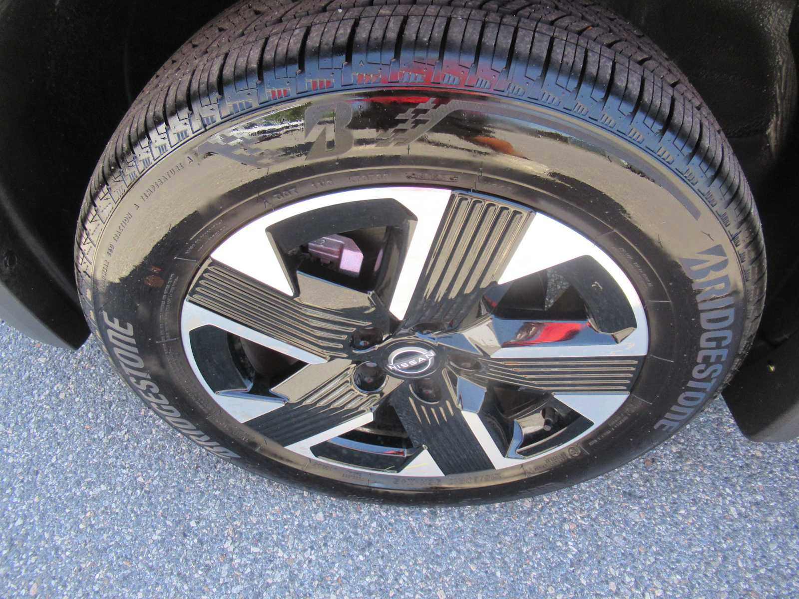 Used 2026 Nissan Kicks SV w/ Cold Weather Package AWD/4WD image 12