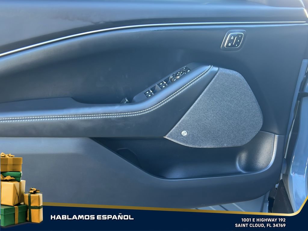 Used 2023 Ford Mustang Mach-E Premium image 12